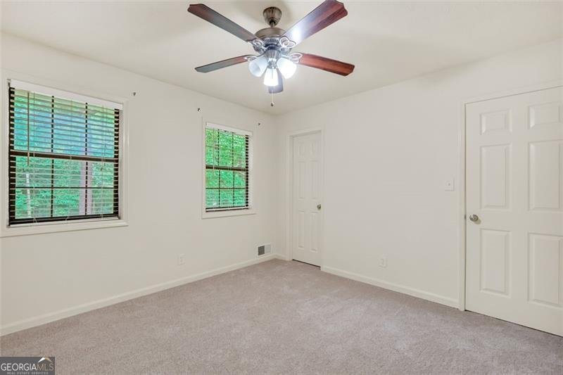 50 OAK LEAF Drive Stockbridge - 29