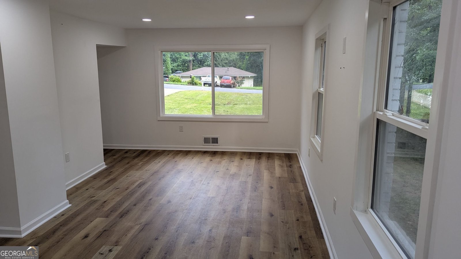 2608 Rockcliff Road Atlanta - 1