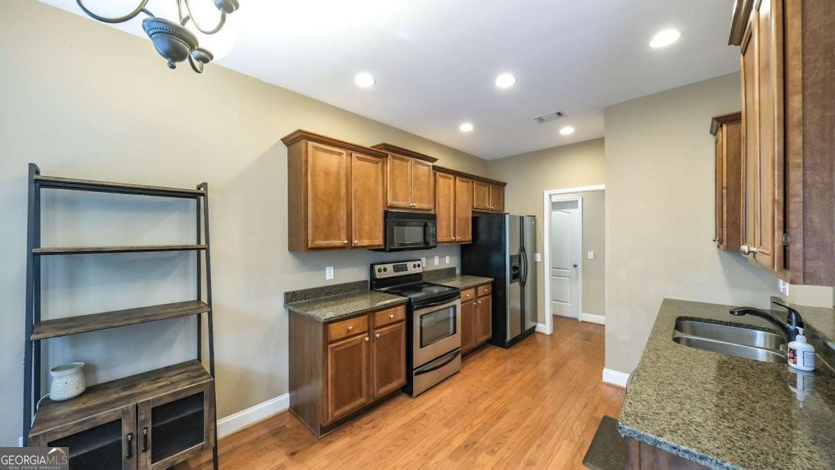 738 Cherokee Rose Bremen - 19