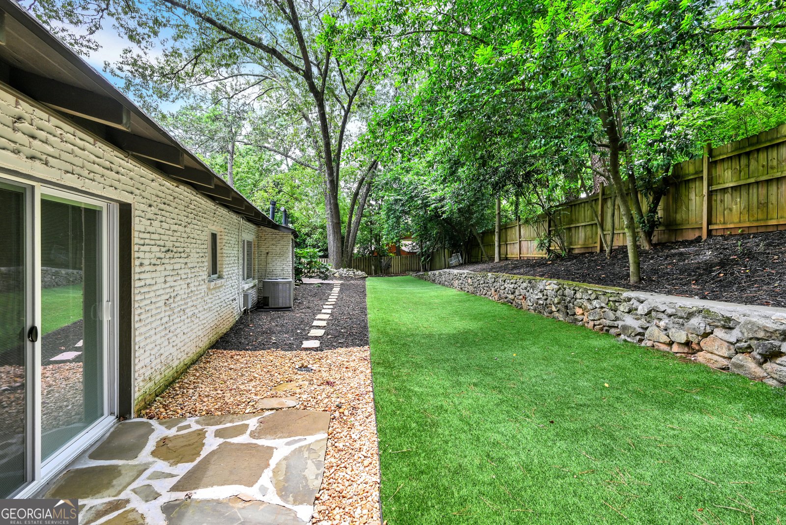 2042 Amberwood Way Atlanta - 17