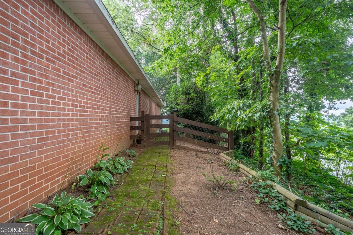 2191 Old Hwy 5 Blue Ridge - 61