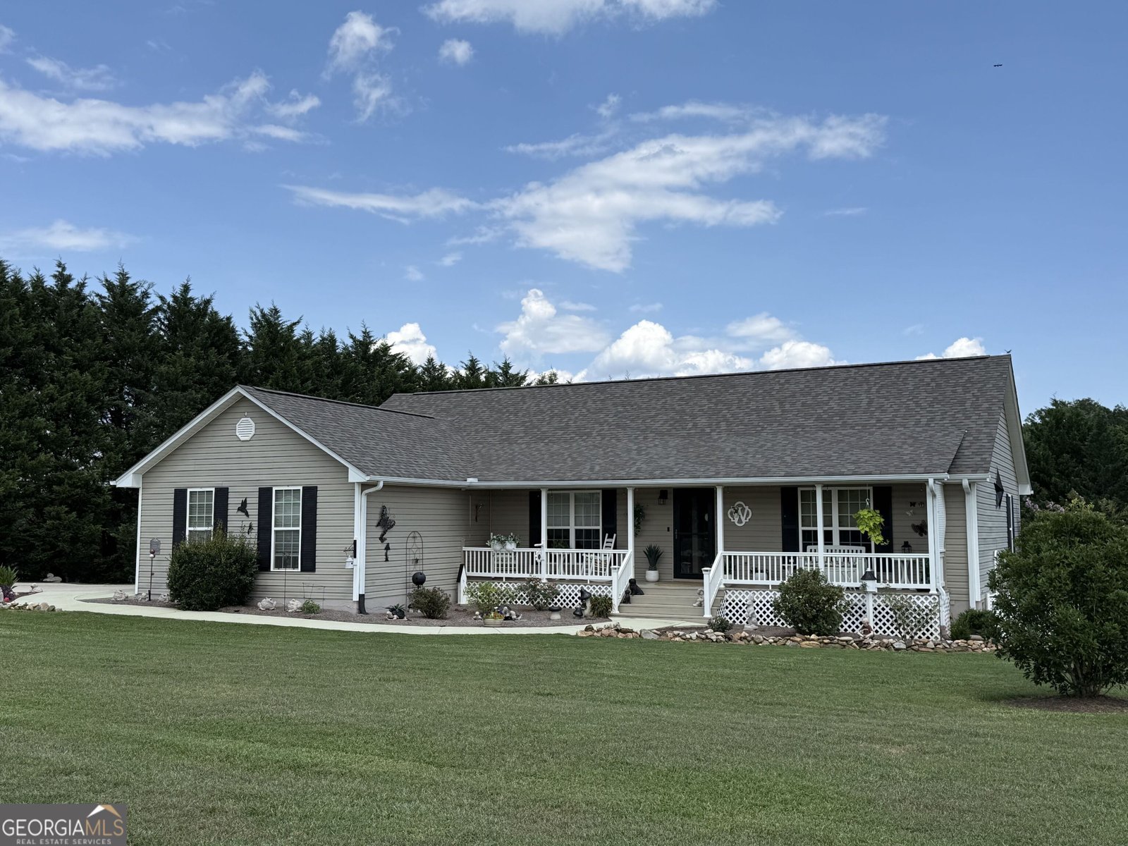733 Woodland Way Dewy Rose - 1