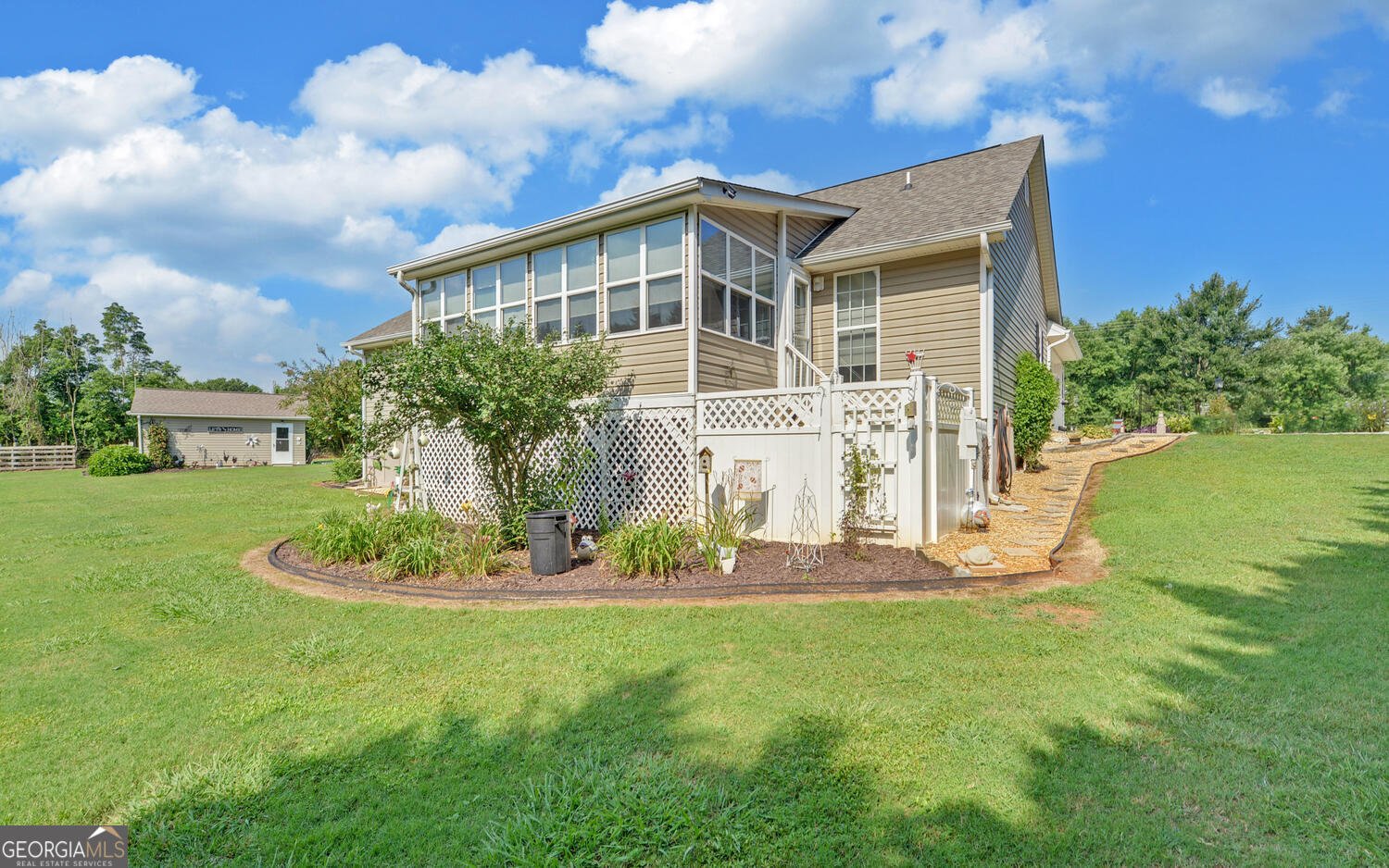 733 Woodland Way Dewy Rose - 30