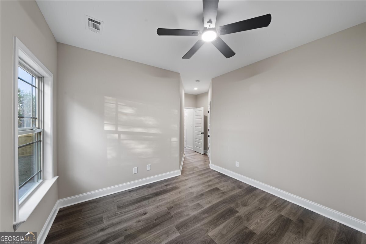 212 Eric Court Byron - 25