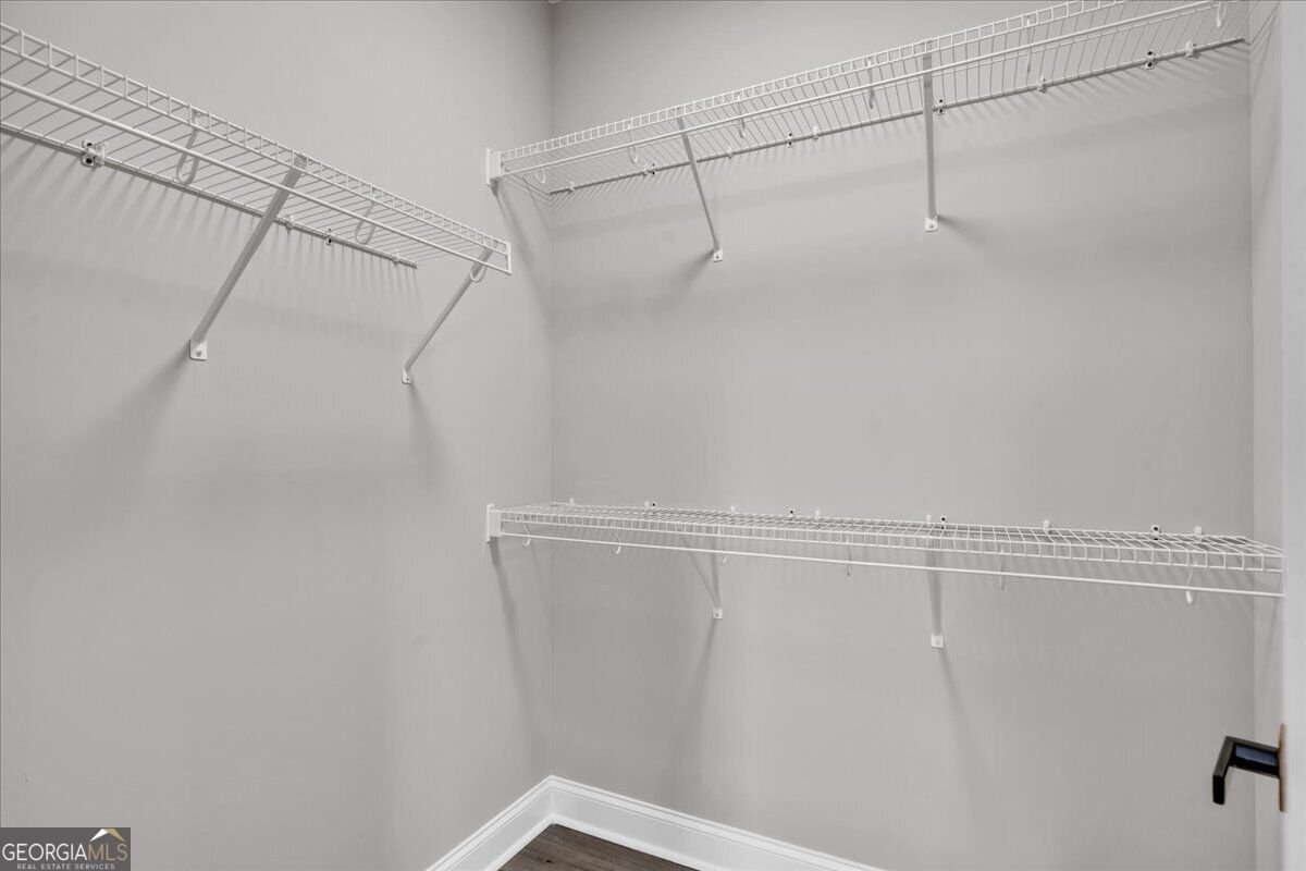 212 Eric Court Byron - Photo 44