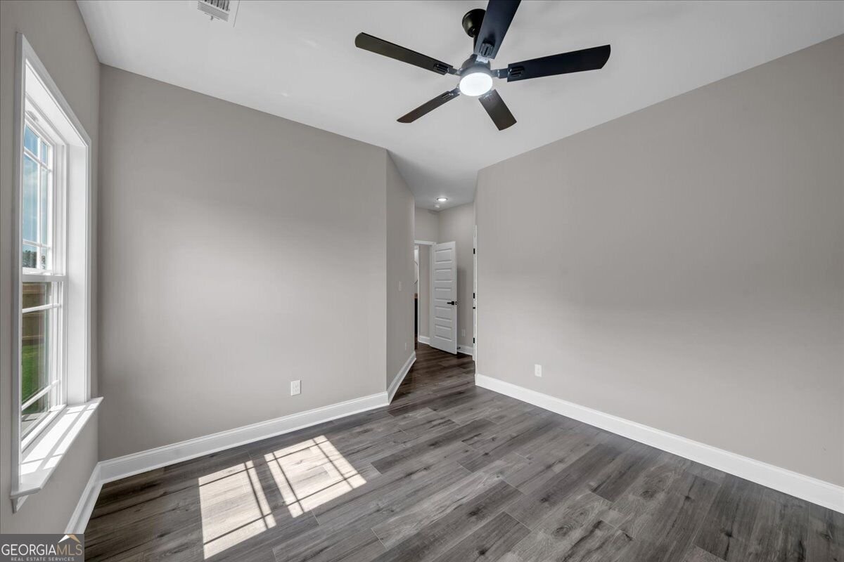 212 Eric Court Byron - Photo 46