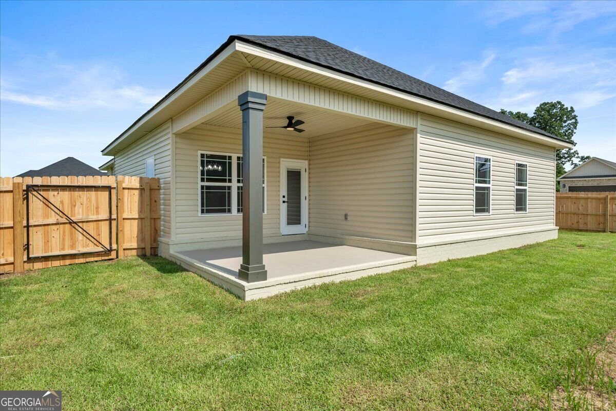 212 Eric Court Byron - Photo 54