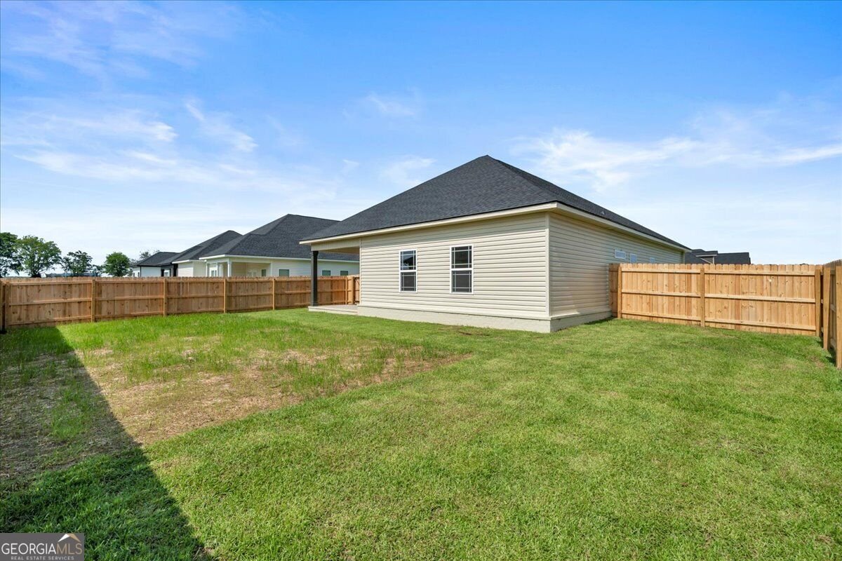212 Eric Court Byron - Photo 55