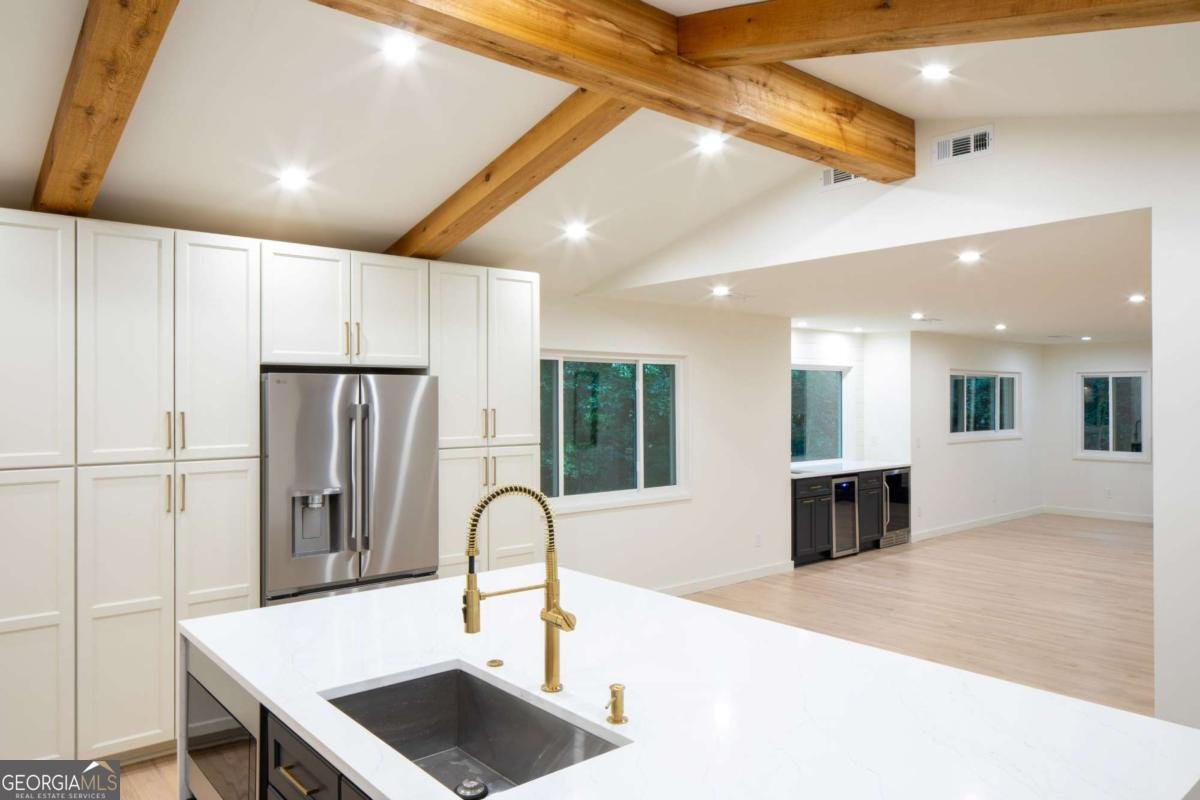 4816 Cambridge Drive Atlanta - 11