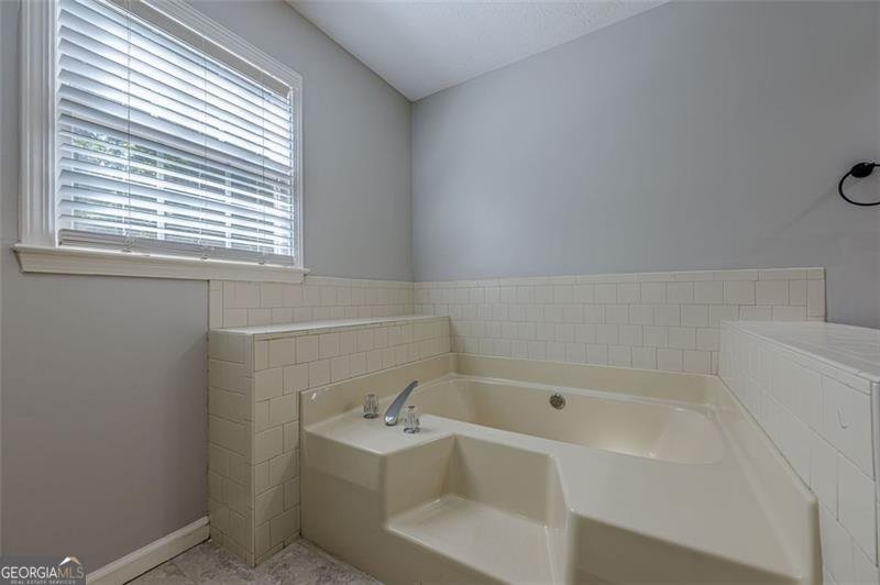5055 Puritan Sugar Hill - 32