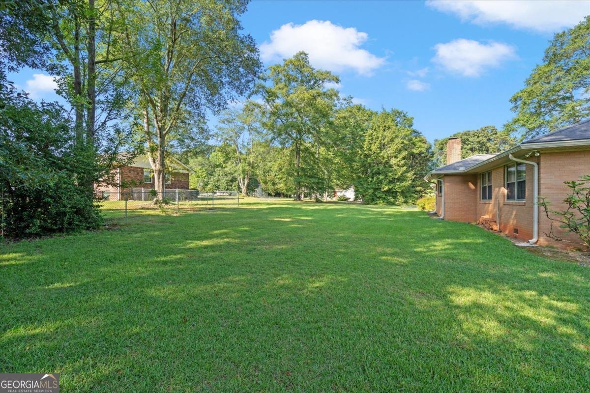 6312 Cornelia Drive Douglasville - 39
