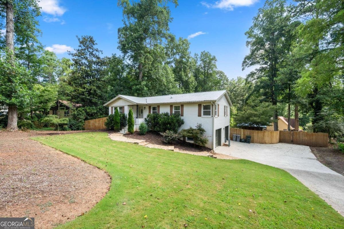 357 Windsor Drive Marietta - 1