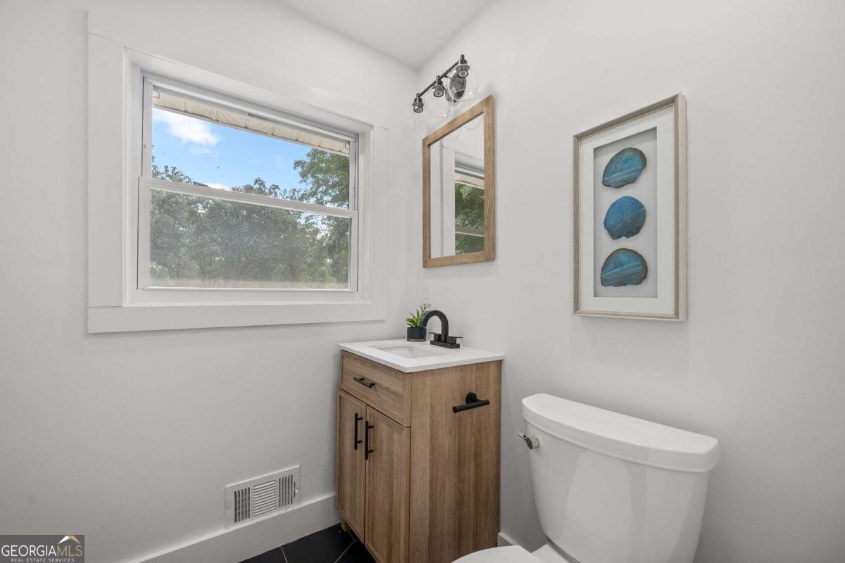 357 Windsor Drive Marietta - 22