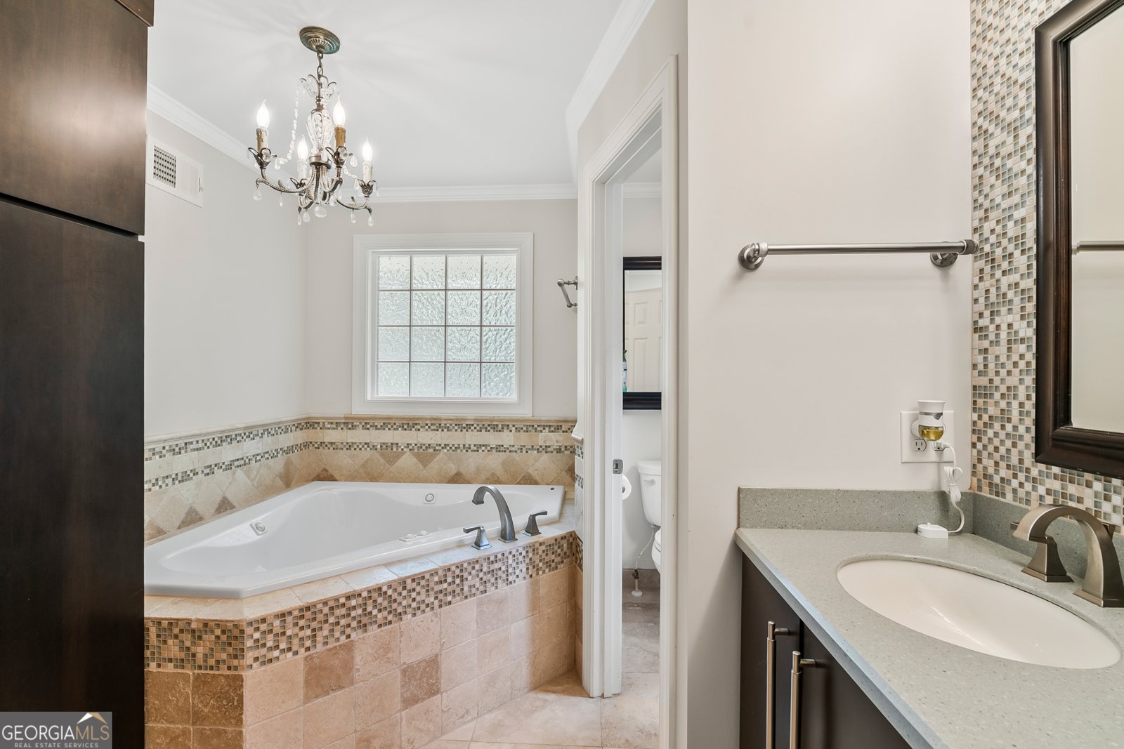 713 Lauren Circle Lawrenceville - 11