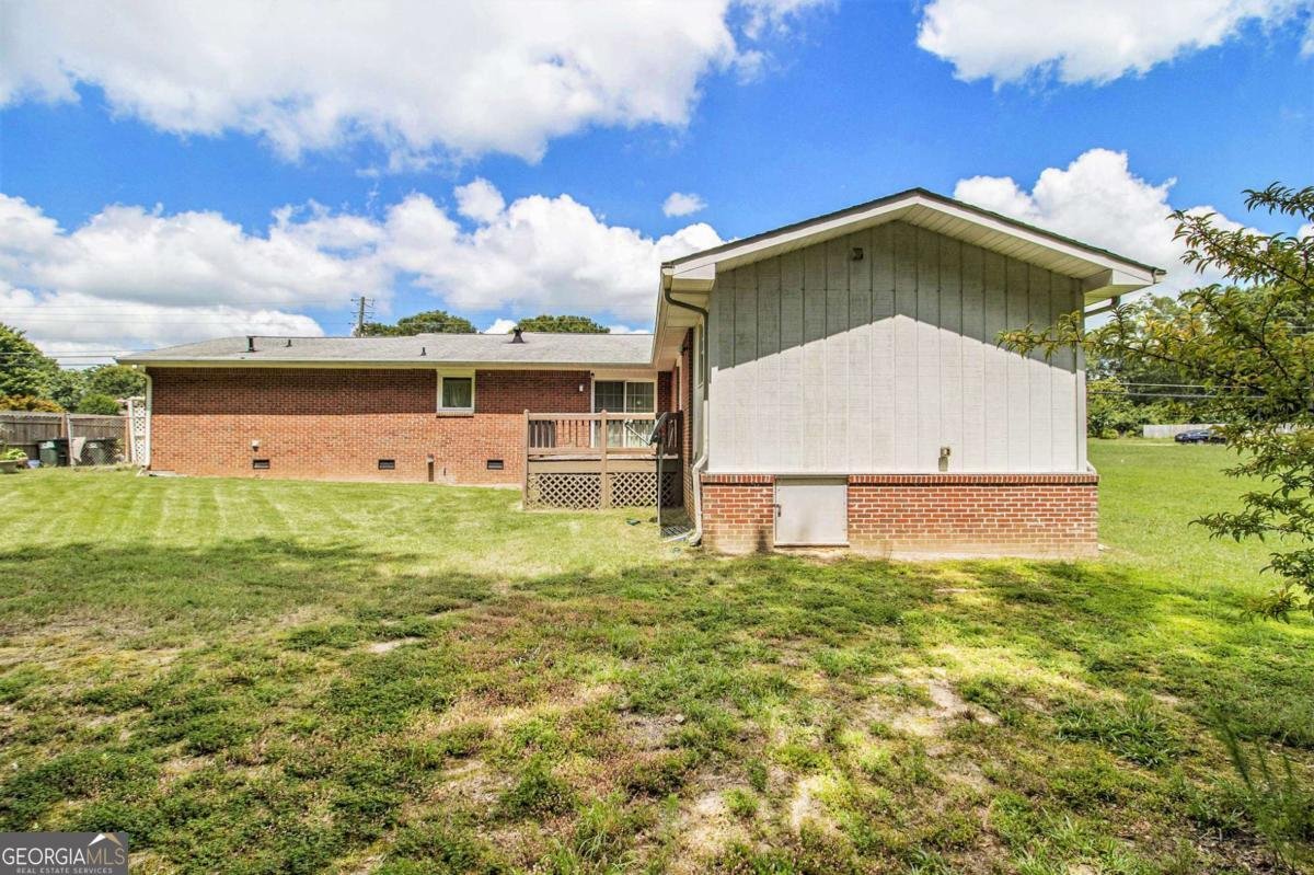 87 Grayson New Hope Road Grayson - 32