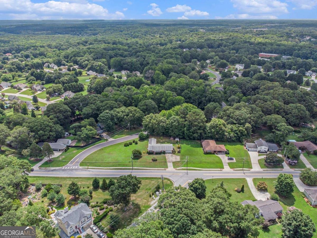 87 Grayson New Hope Road Grayson - 39