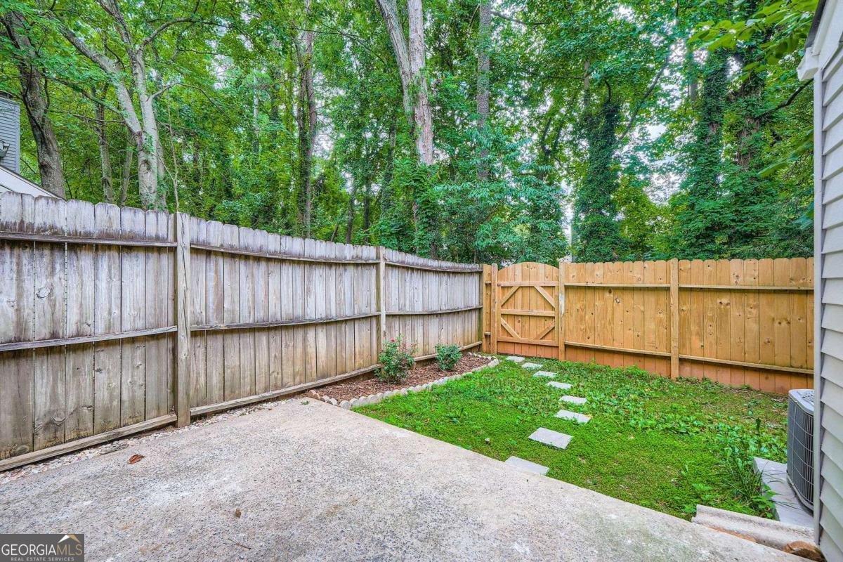 2892 Aspen Woods Entry Atlanta - 12