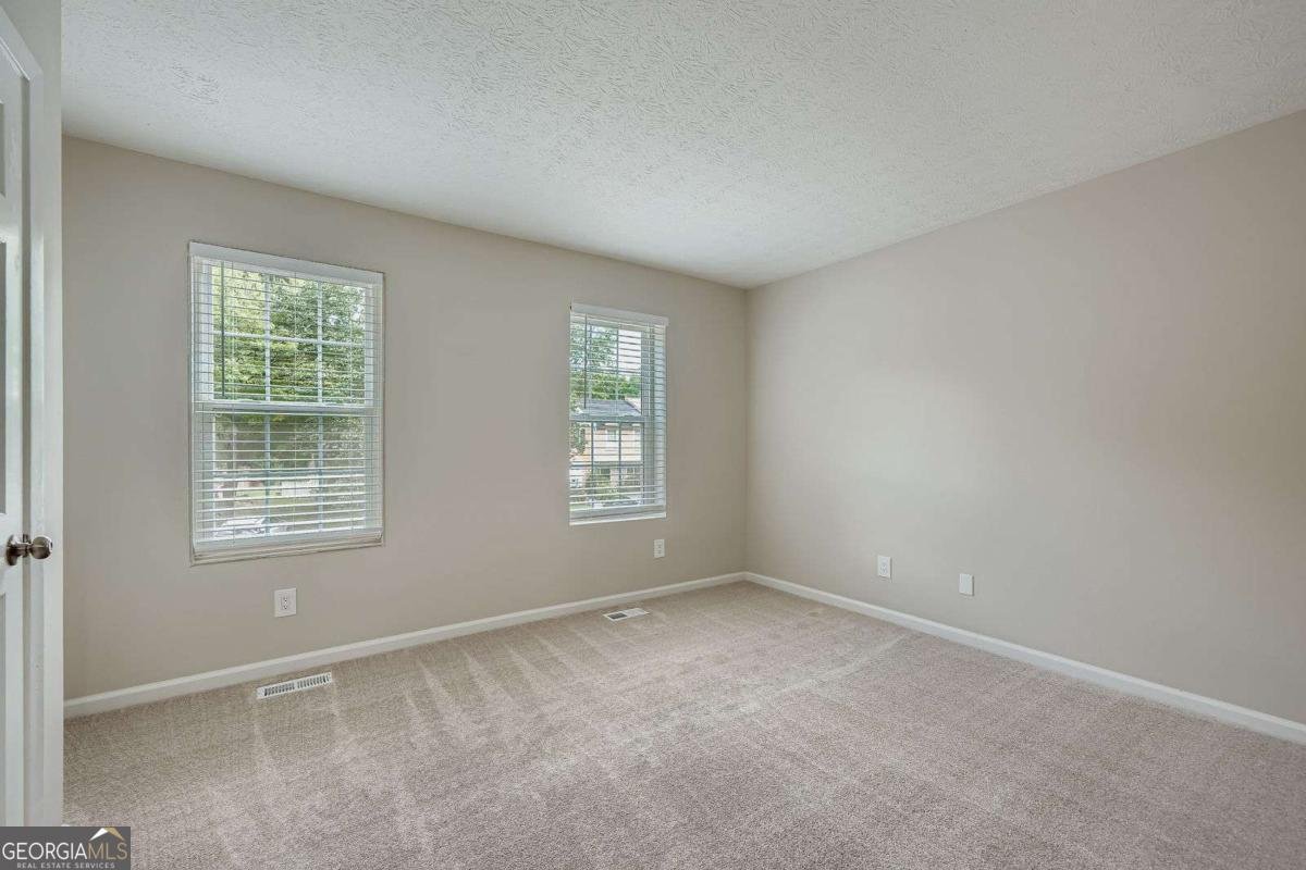 2892 Aspen Woods Entry Atlanta - 4