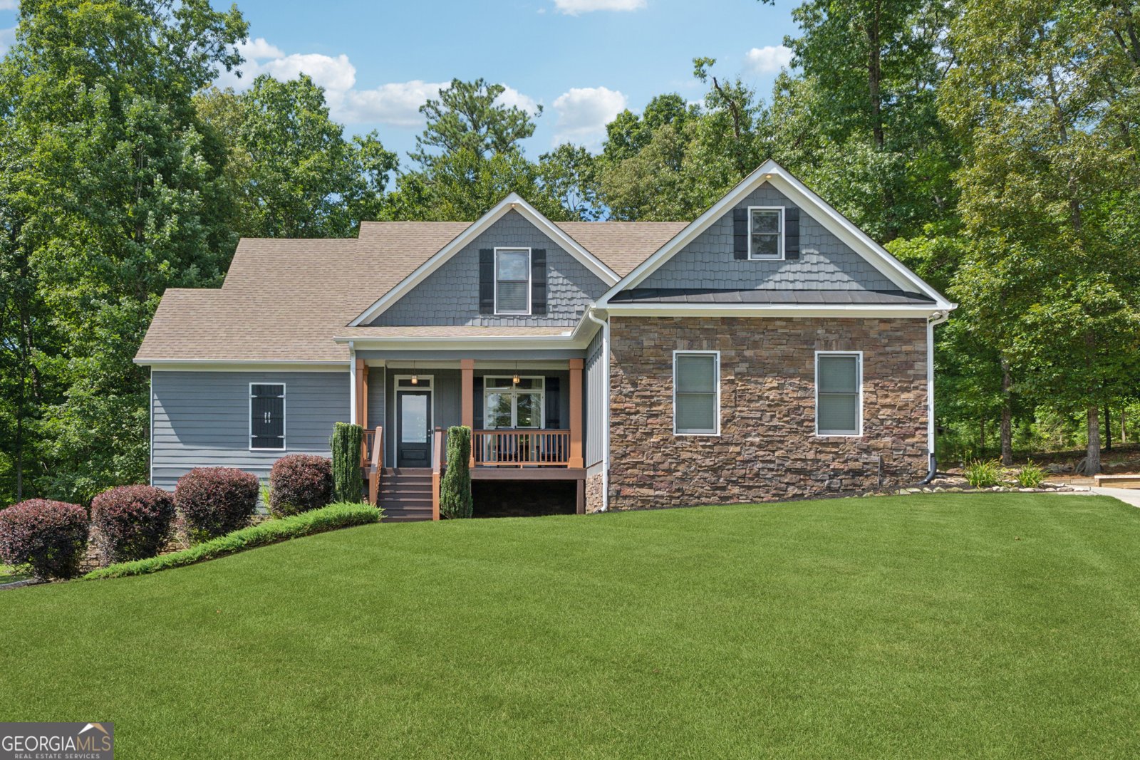33 Rose Brooke Circle White - 1