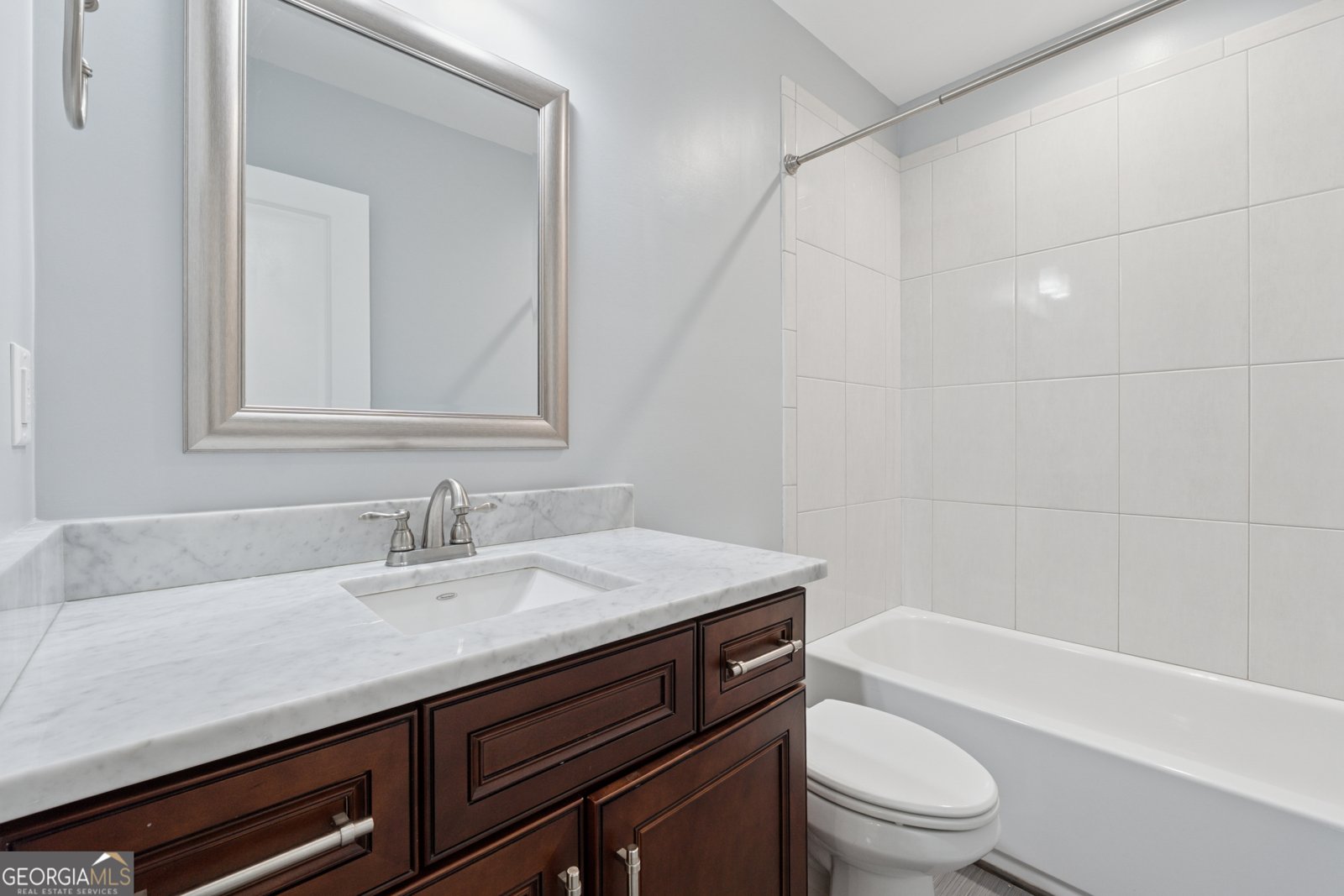 33 Rose Brooke Circle White - 24