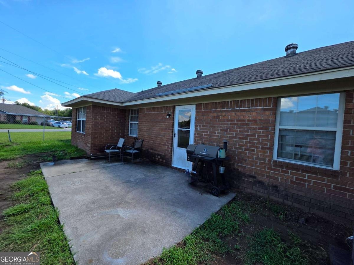 1654 Latham Court Hinesville - 33