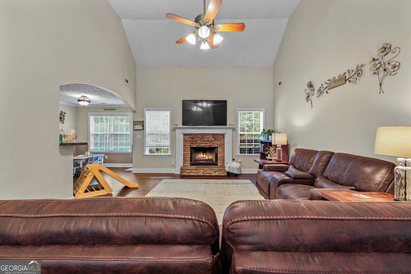 101 Crestwood Court Hampton - 12