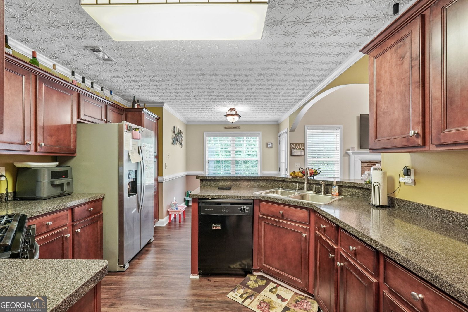 101 Crestwood Court Hampton - 13