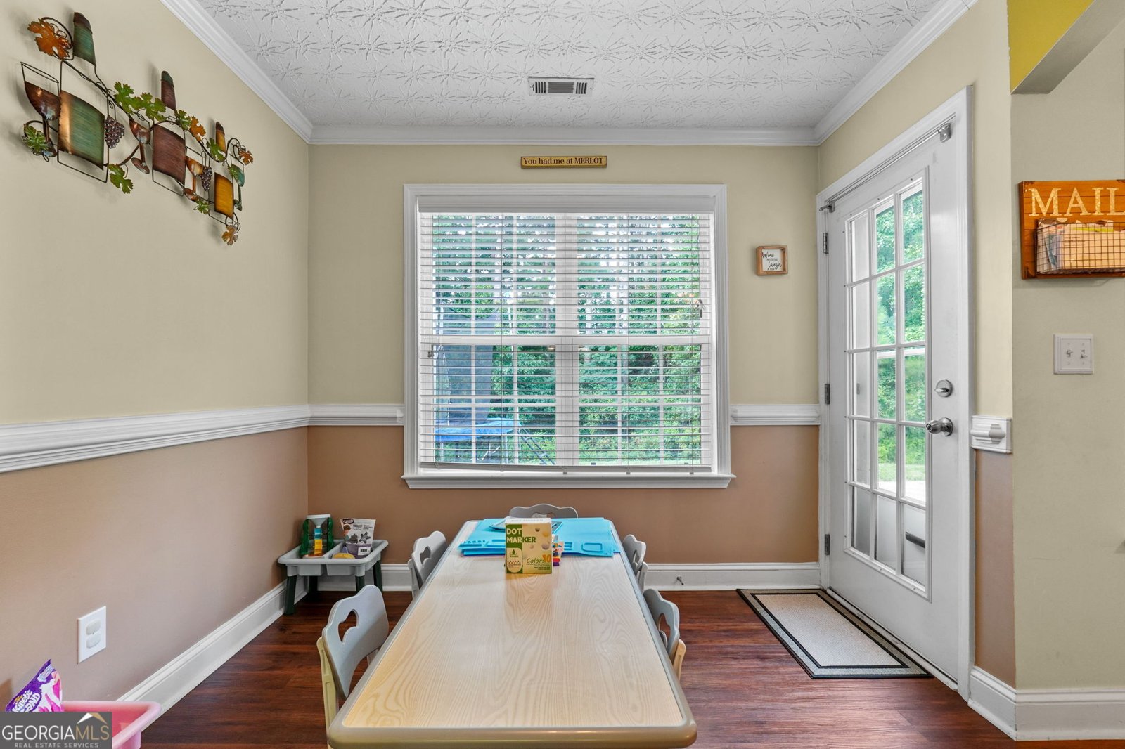 101 Crestwood Court Hampton - 17