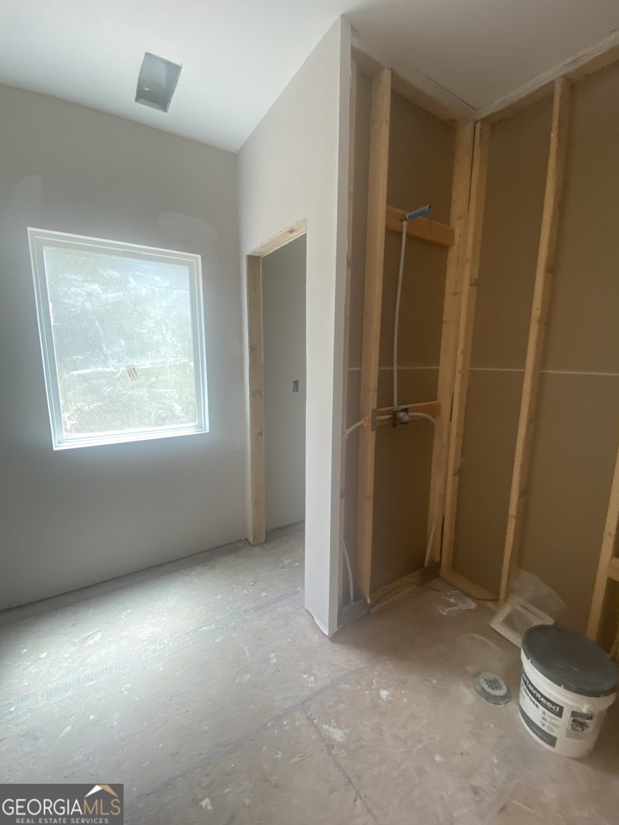 93 Anita Dr Manchester - 5