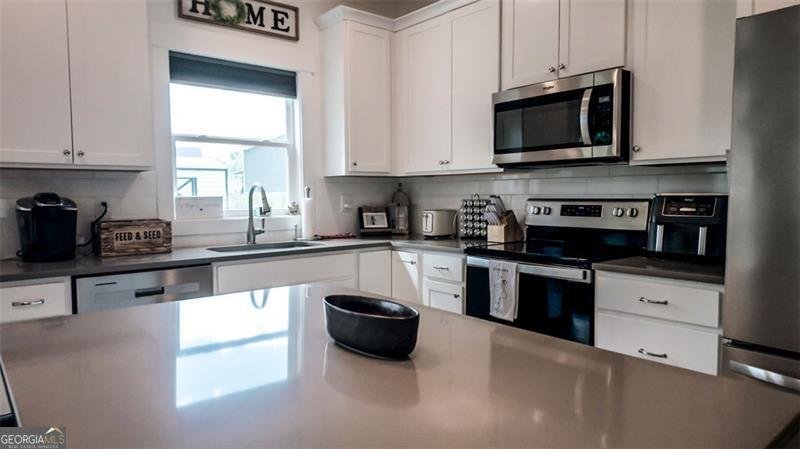 733 Wall Street Crawford - 12
