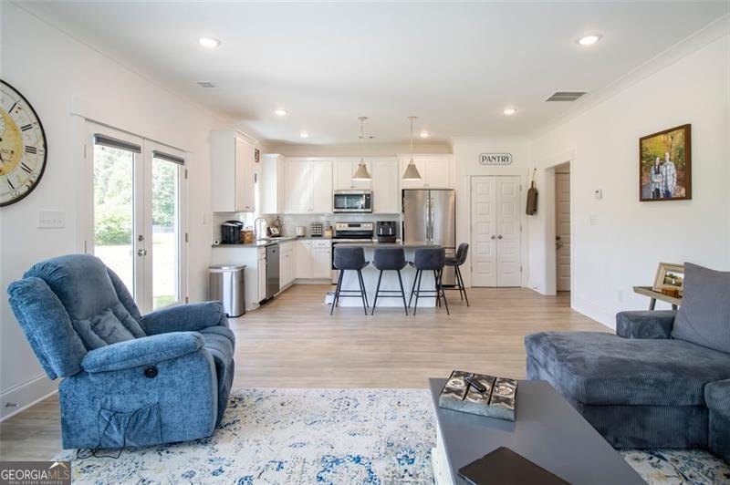 733 Wall Street Crawford - 13