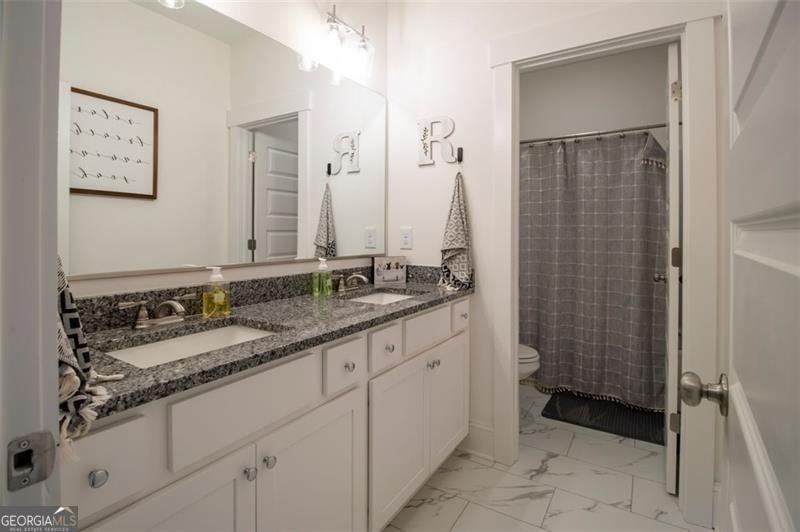 733 Wall Street Crawford - 24