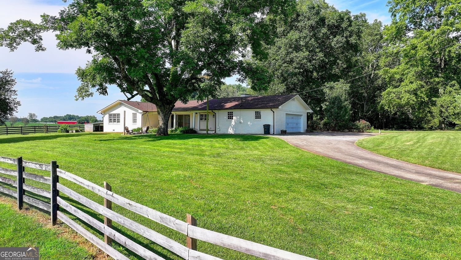 5808 Bowen Bridge Road Clermont - 79