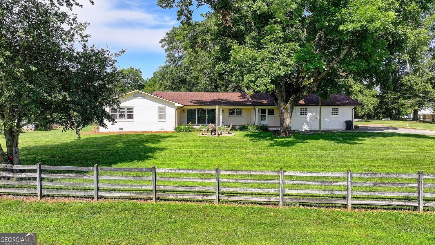5808 Bowen Bridge Road Clermont - 82