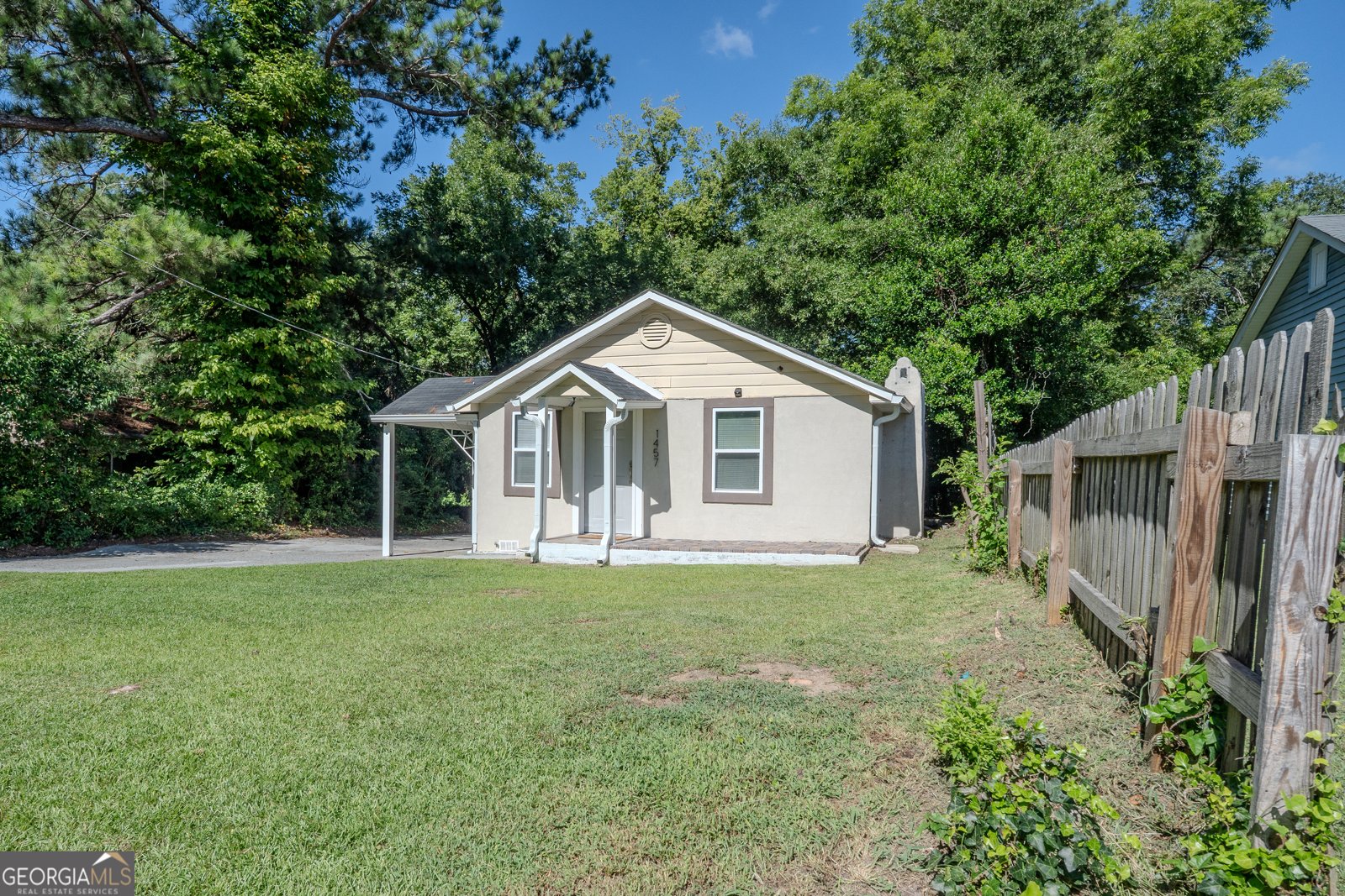 1457 Helon Street Macon - 2