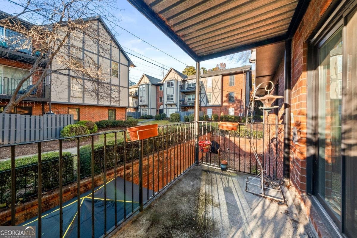 6851 Roswell Road Sandy Springs - 13