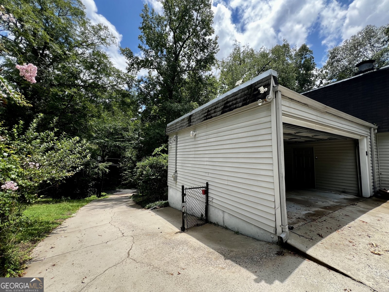 946 Fair Oaks Drive Macon - 1