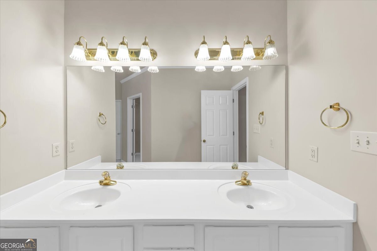 6807 Blantyre Boulevard Stone Mountain - 50