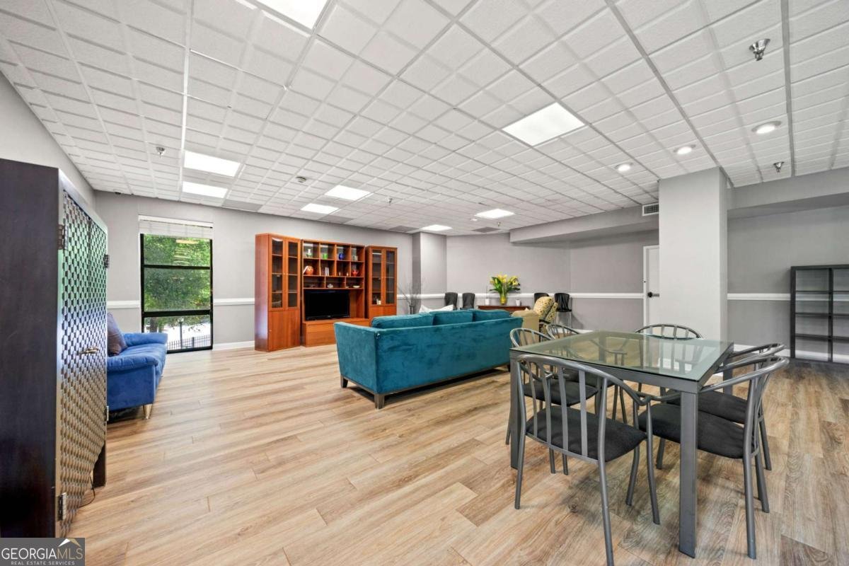 385 Ralph Mcgill Boulevard Atlanta - 27