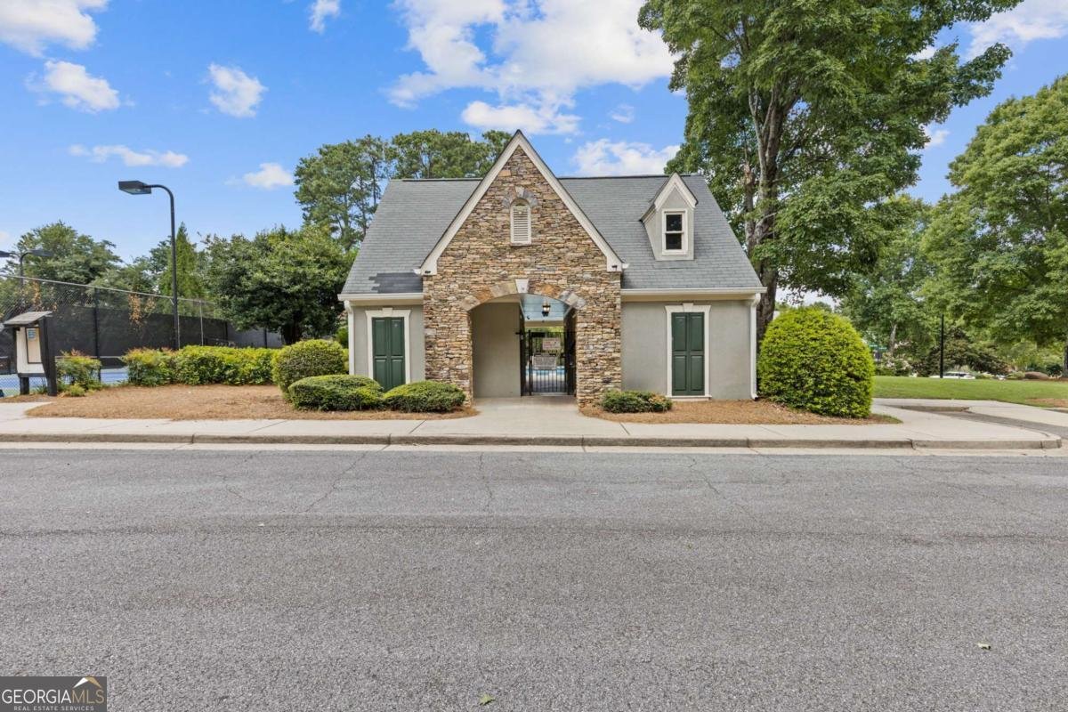 5050 Byers Road Alpharetta - 10