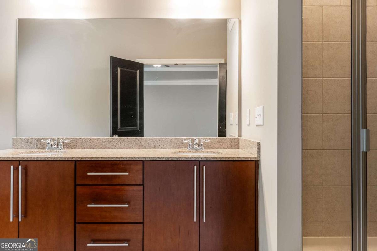 2607 Kenwood Glen Terrace Atlanta - 26