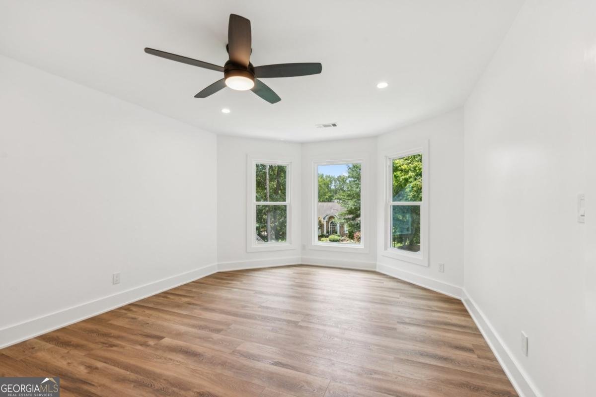 6730 polo Drive Cumming - 33