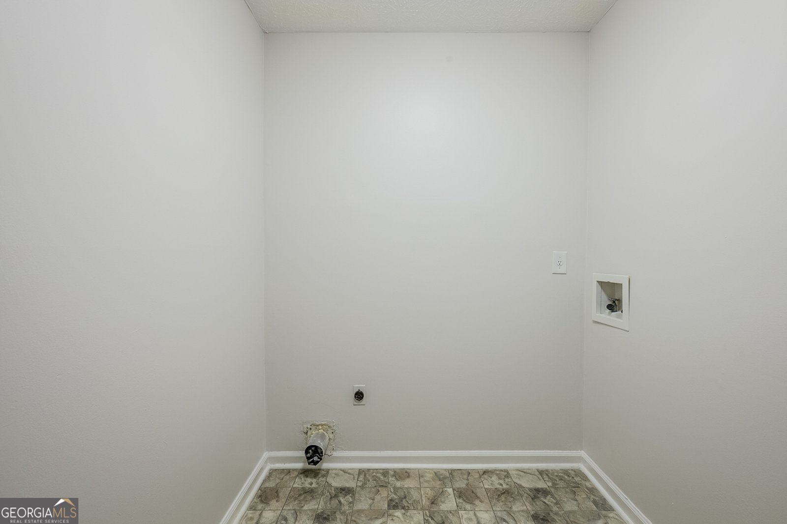 614 Blue Flag Lane Fairburn - 31