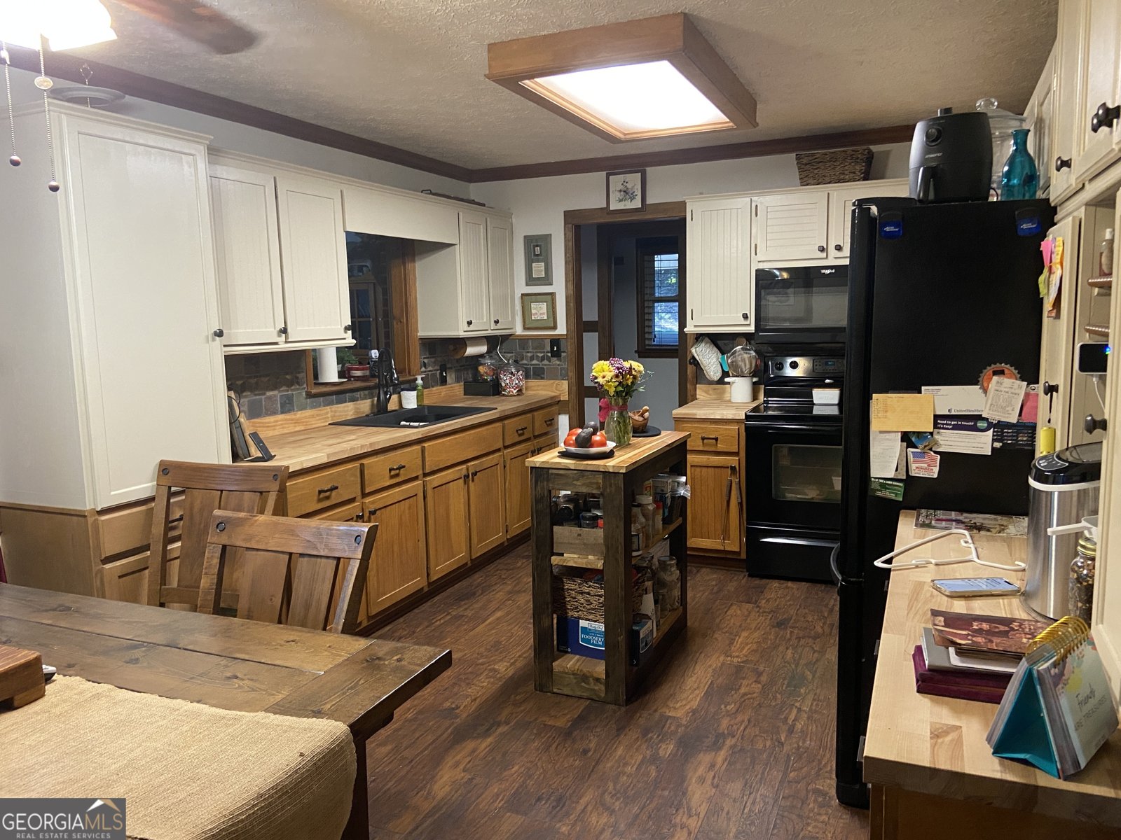 813 Lakeshore Drive Winder - 3