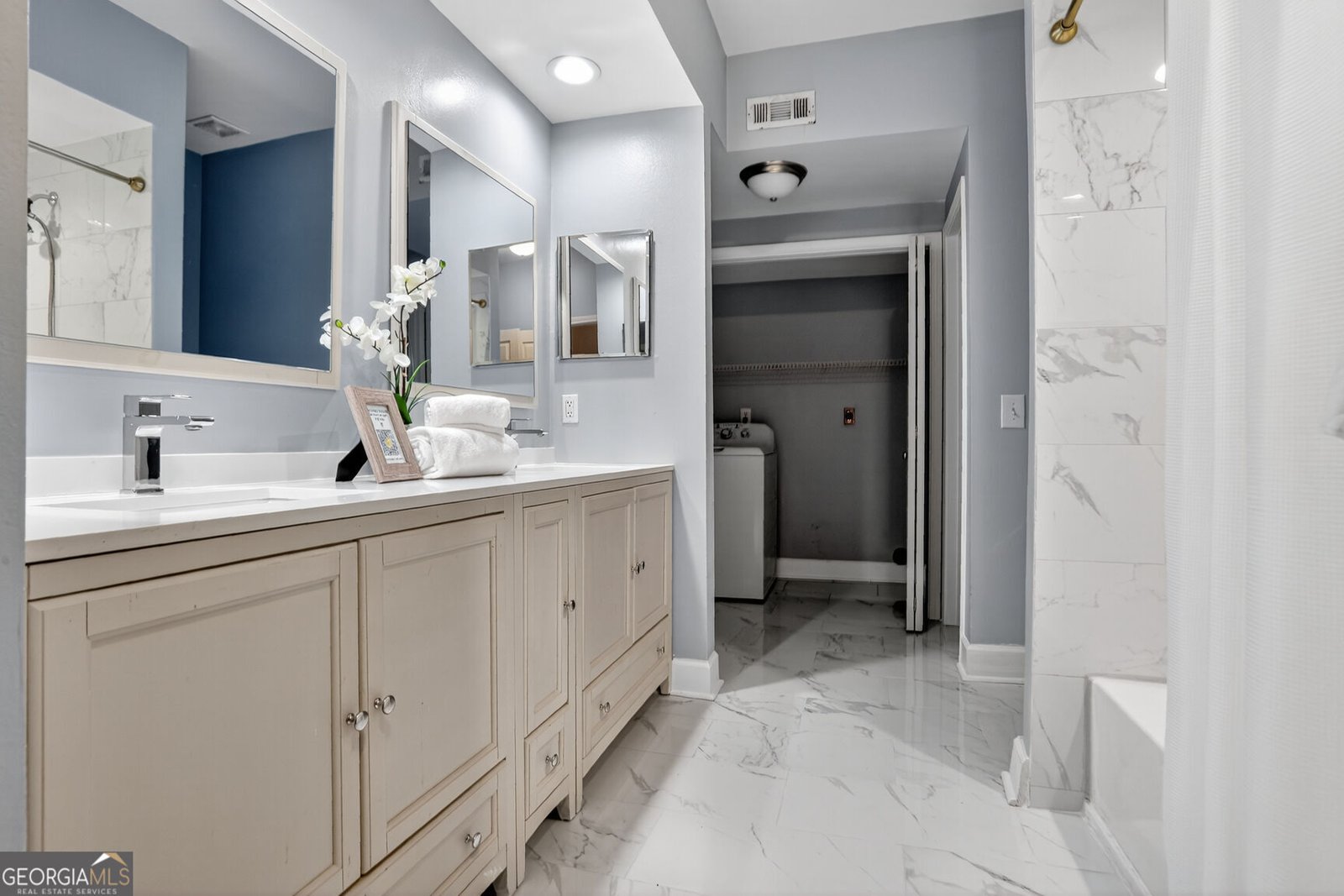 3777 Peachtree Road Atlanta - 12