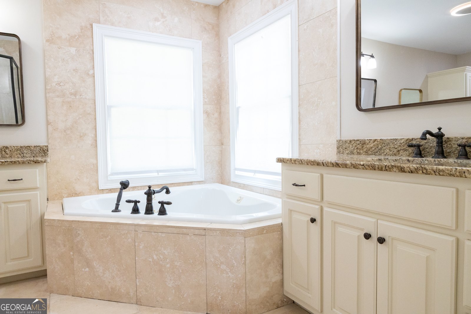 2609 Hilton Avenue Columbus - 11