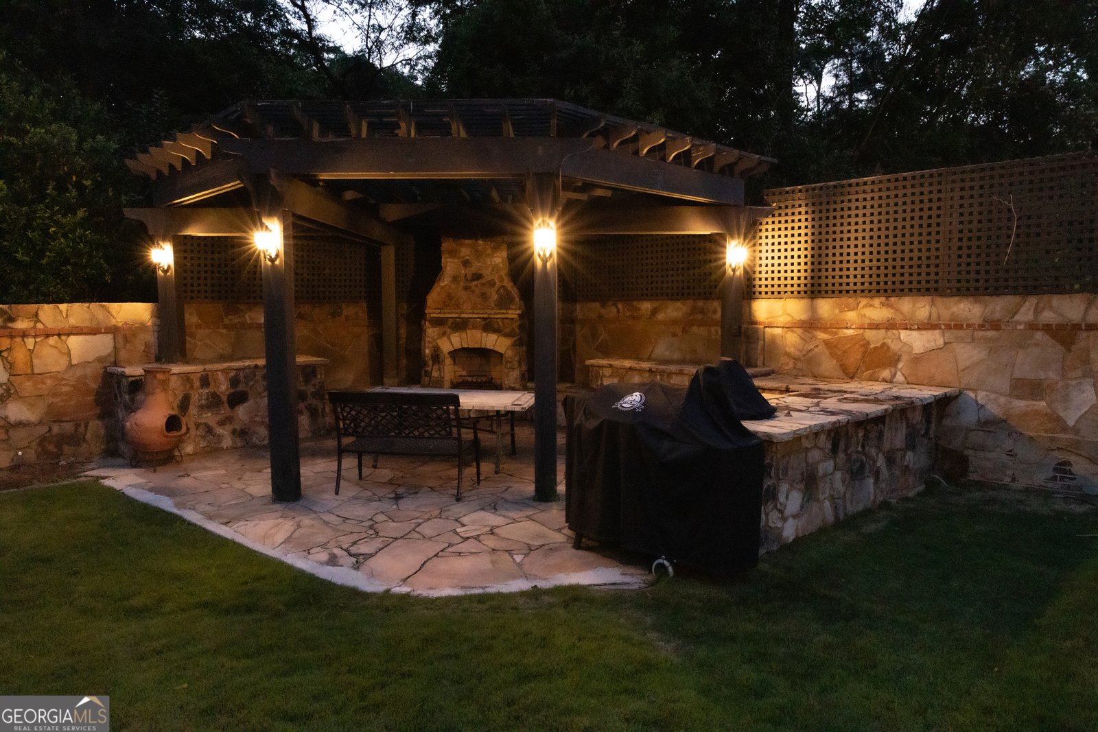 2609 Hilton Avenue Columbus - 44