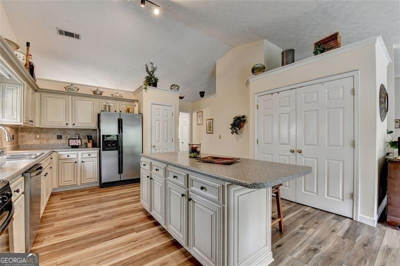 1710 Meadow Forest Lane Duluth - 24