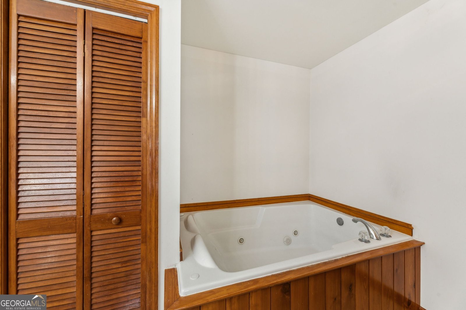 81 Retreat Place Woodbine - 2