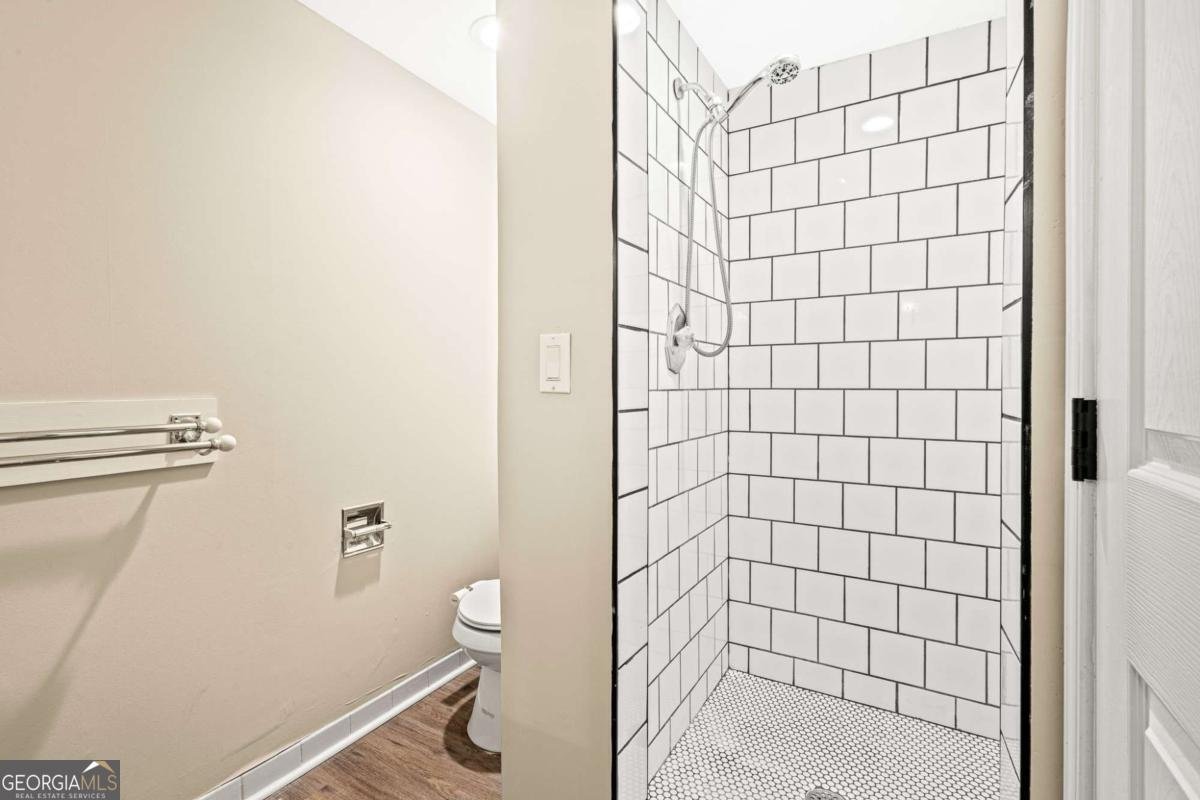 509 Arnold Road Lawrenceville - 38